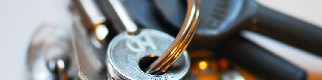 Double clé pour serrure porte