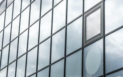 La différence entre un simple et double vitrage