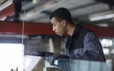 Pourquoi faire appel à un vitrier professionnel ?